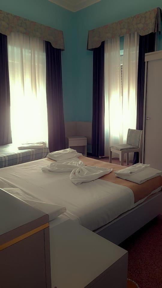 Hotel Doria Chiavari Exterior photo