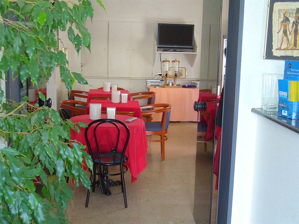 Hotel Doria Chiavari Exterior photo